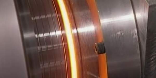 �~�XĦ������